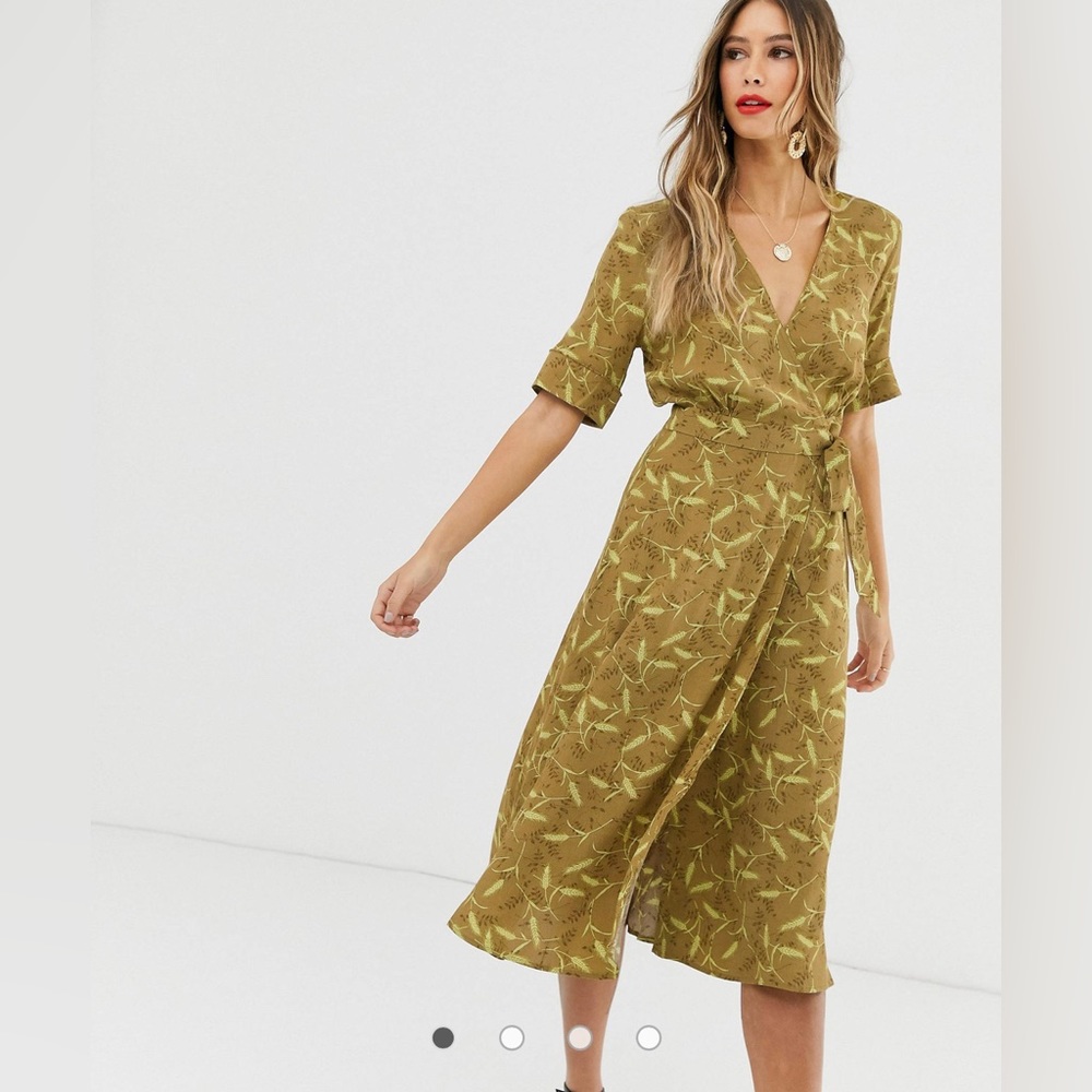 NWOT & Other Stories Floral Printed Midi Wrap Dress 6